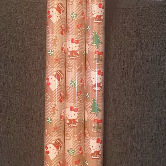 HELLO KITTY Christmas GINGERBREAD Holiday GIFT Wrapping Paper 150sq ft-3 rolls - Picture 4 of 4